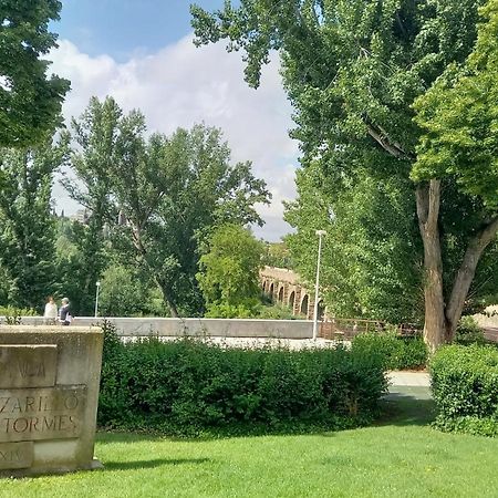 Increible Apartamento Frente Al Puente Romano Apartman Salamanca Kültér fotó