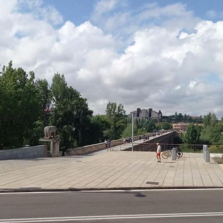 Increible Apartamento Frente Al Puente Romano Apartman Salamanca Kültér fotó