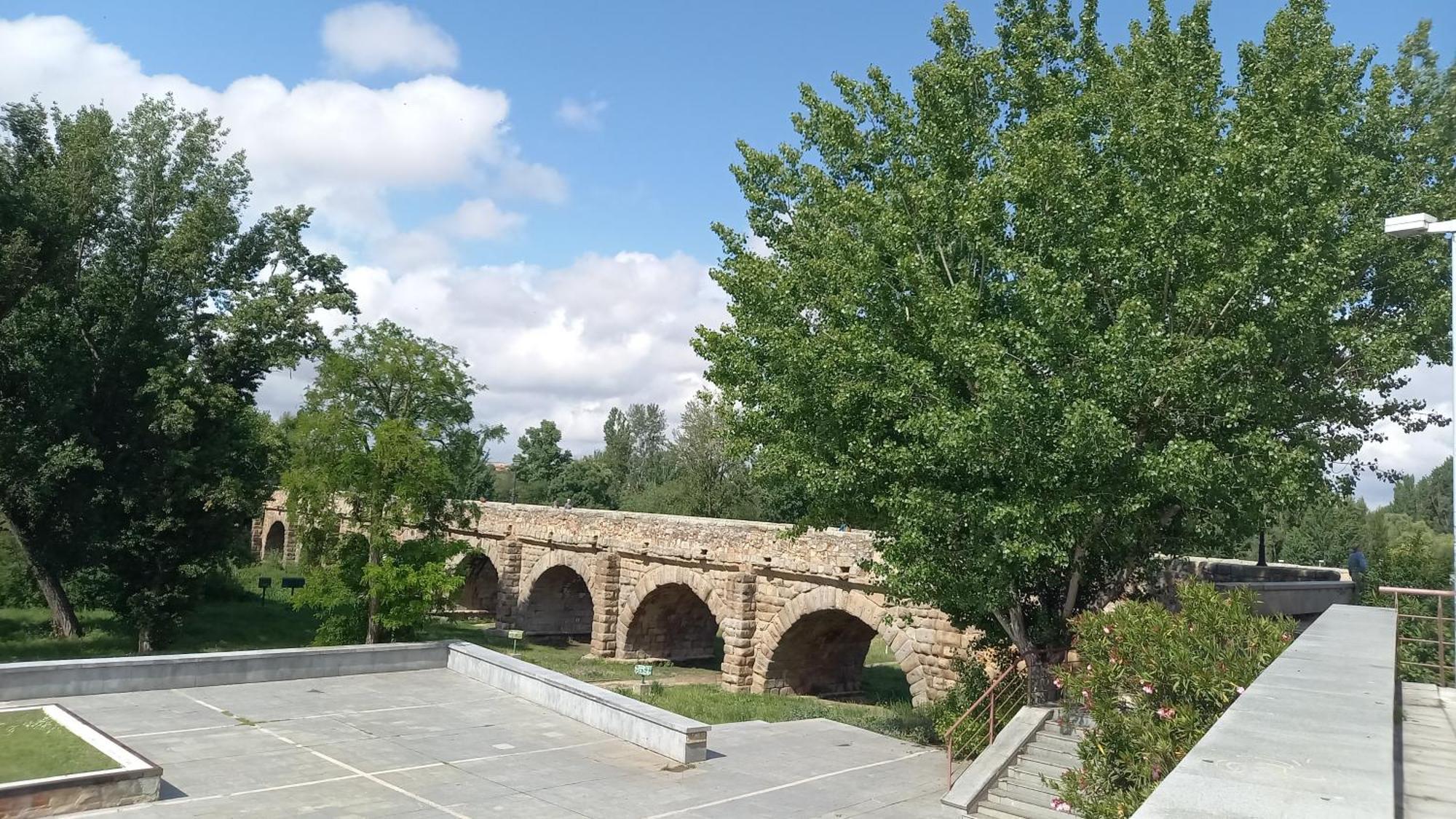 Increible Apartamento Frente Al Puente Romano Apartman Salamanca Kültér fotó